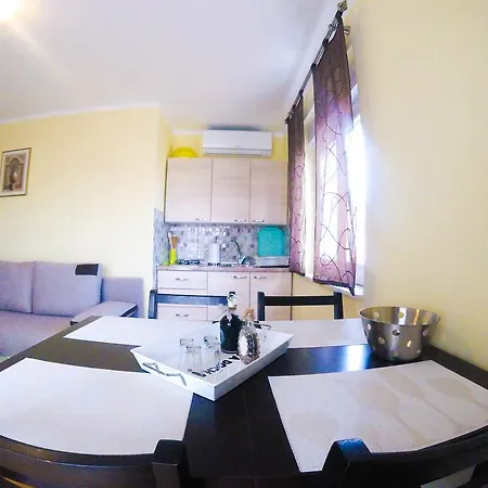 Jana Apartamento Tribalj