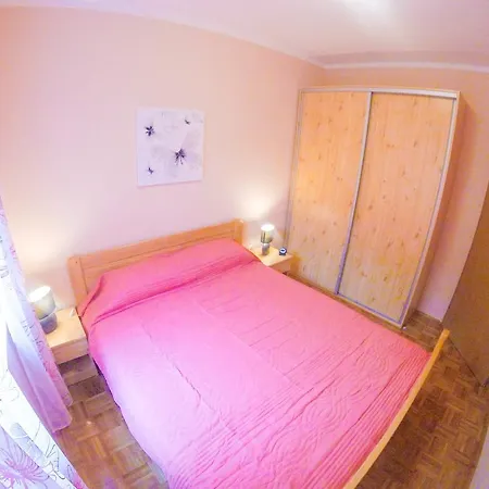 Jana Apartamento Tribalj