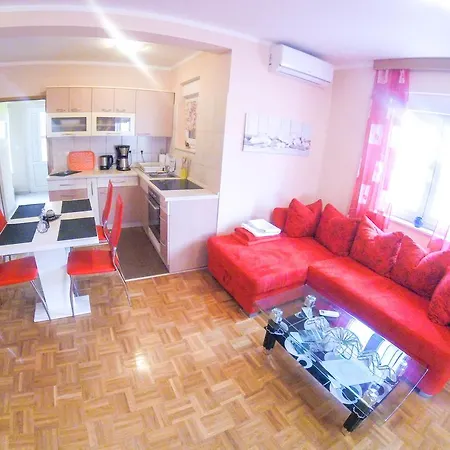 Jana Apartamento