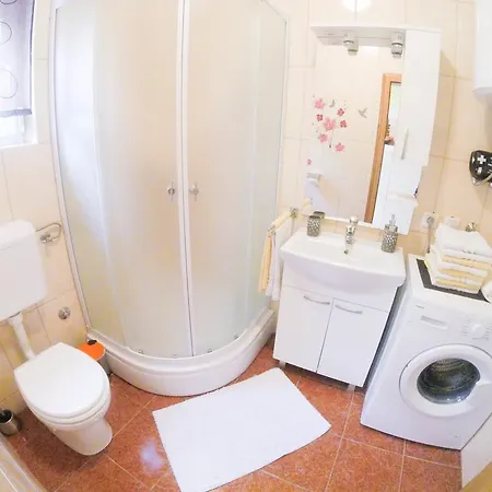 Jana Apartamento *